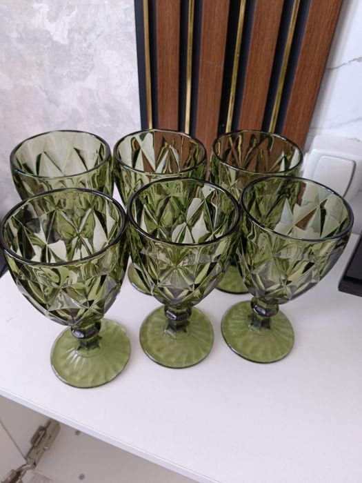 Продам бокалы в отличном состоянии