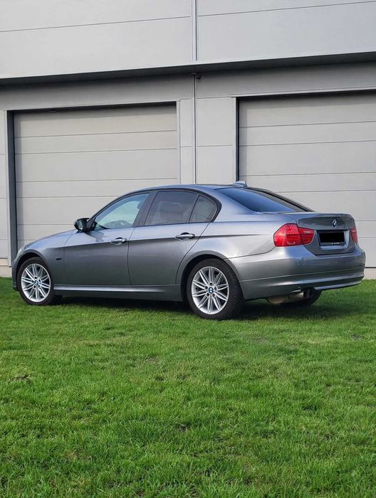 BMW Seria 3 E90 2.0 Benzina 143 CP - 185.007 KM REALI - EURO 5 - Adus din Germania