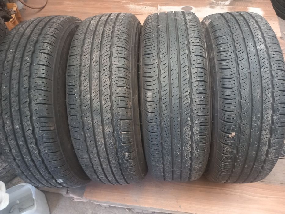 Jante hyundai r17 5x114.3 et 48 cb 67.1 anvelope vara 225 60 17