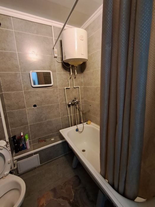 Продам квартиру на этажке