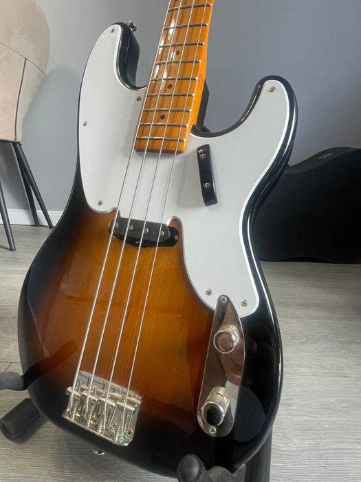 Бас-гитара Squier CV Classic Vibe 50's