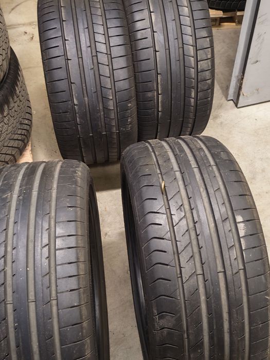 Гуми 2бр Fulda 245/40/18 DOT 24 + 2бр  DUNLOP 275/35/18 DOT 24