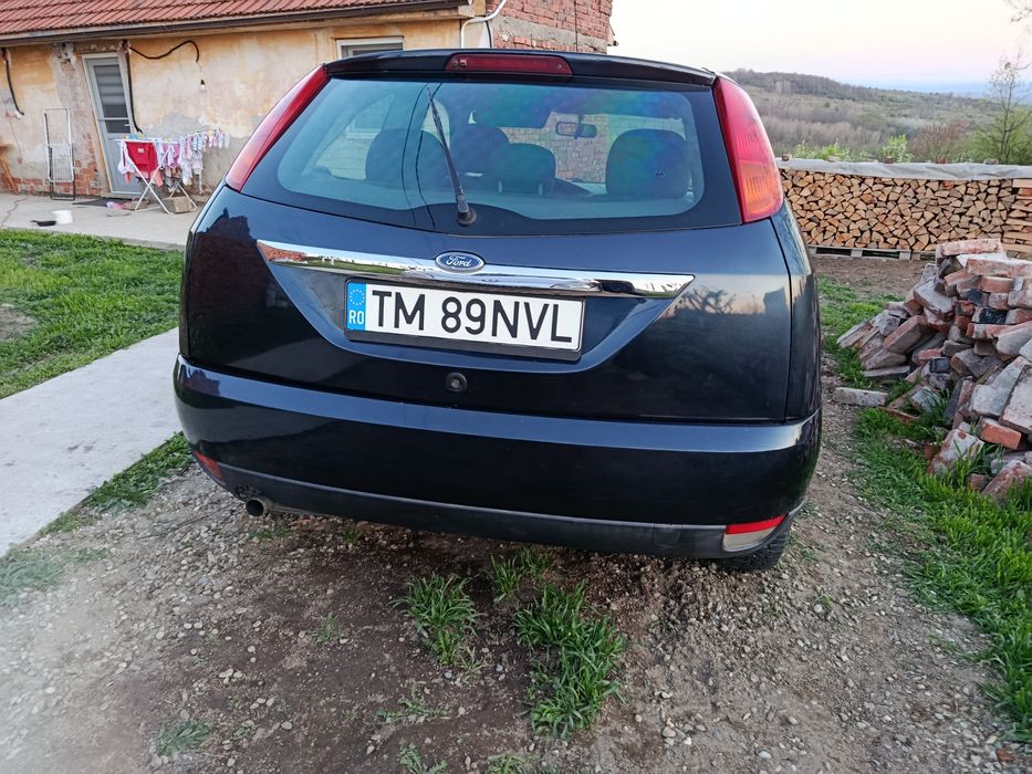 FORD Focus 2001 — imagine 4