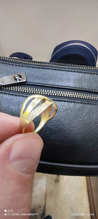 Золотое нежное женское колечко