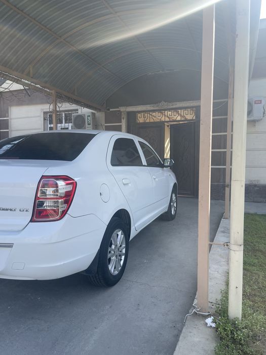 2021 йил автамат  195000юрган газ бор