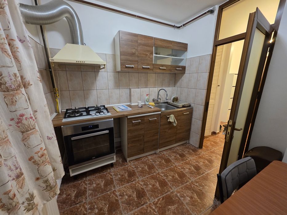 1750 RON - garsoniera zona Coiciu