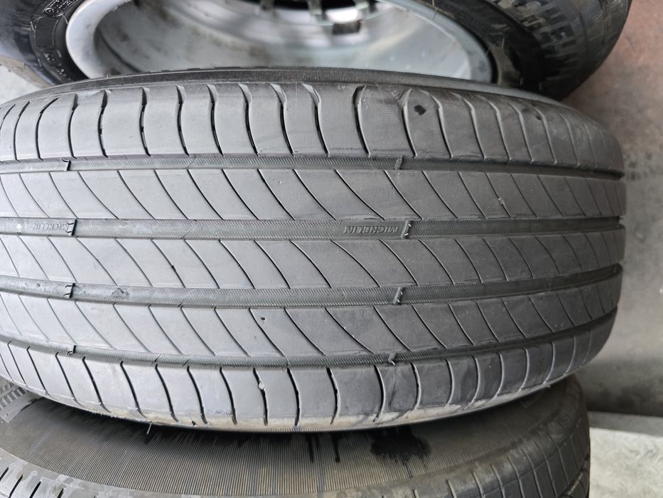 Anvelope vara 235 60 17