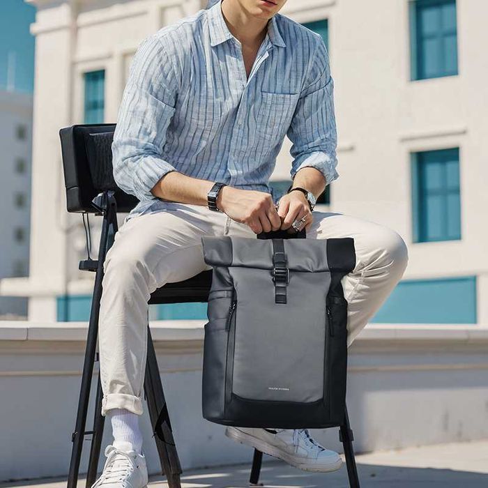 MR3807 Ryukzak-transformer

Brend: MARK RYDEN