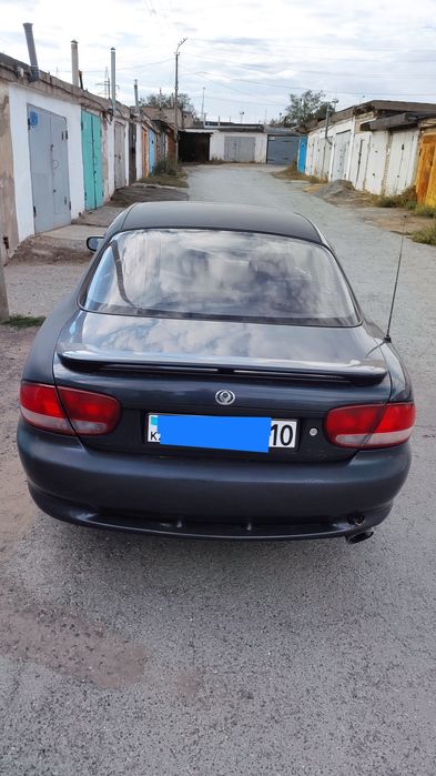 Продам Мазду Кседос 6