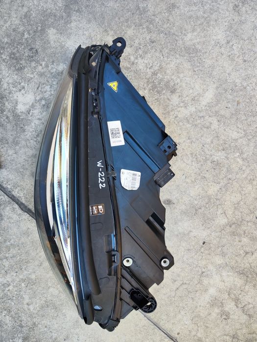 Фар за Mercedes S class W222