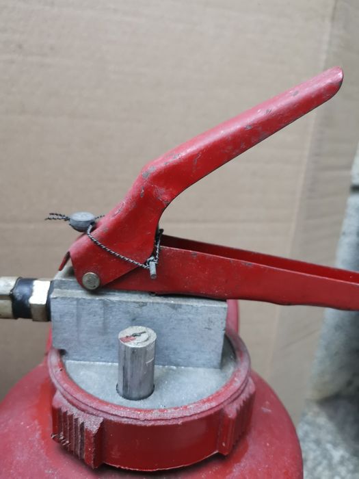 Пожарогасител 6 кг,