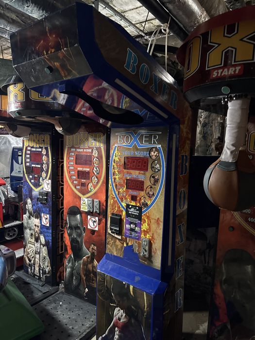 Aparat box boxer dat cu pumnul