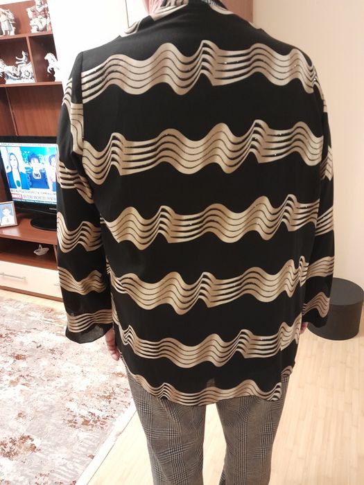 Bluza voile mas.XXXL și blazer mas.60