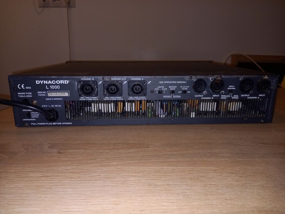 Putere DYNACORD 2x300