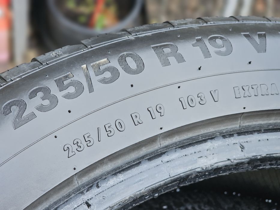 2 Anvelope iarna 235x50x19