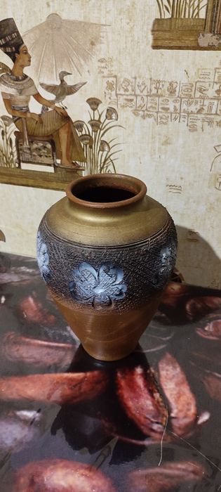 Настольные вазы для цветов