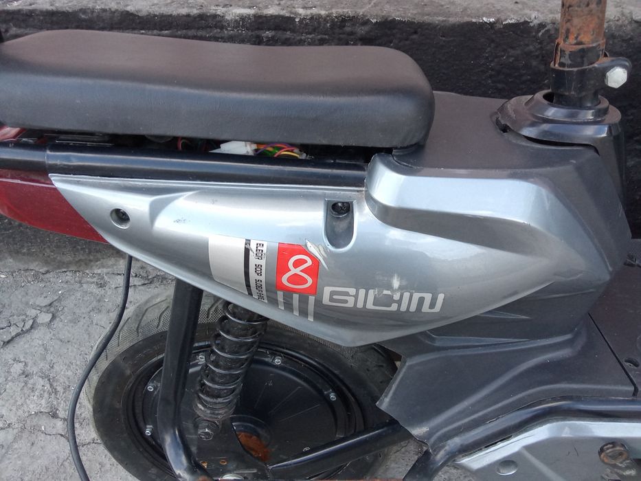 Продам электро скутер