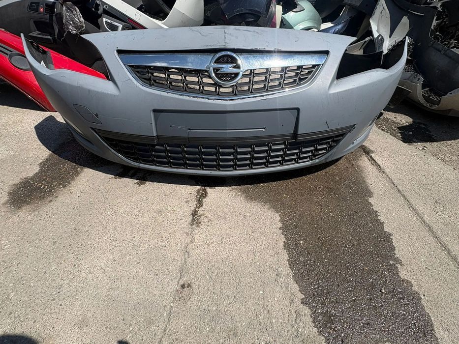 Bara fata Opel Astra J gri