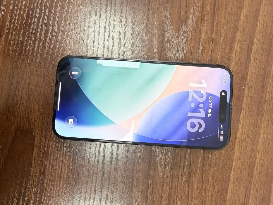 Iphone 15 pro  / 256 GB / 87%