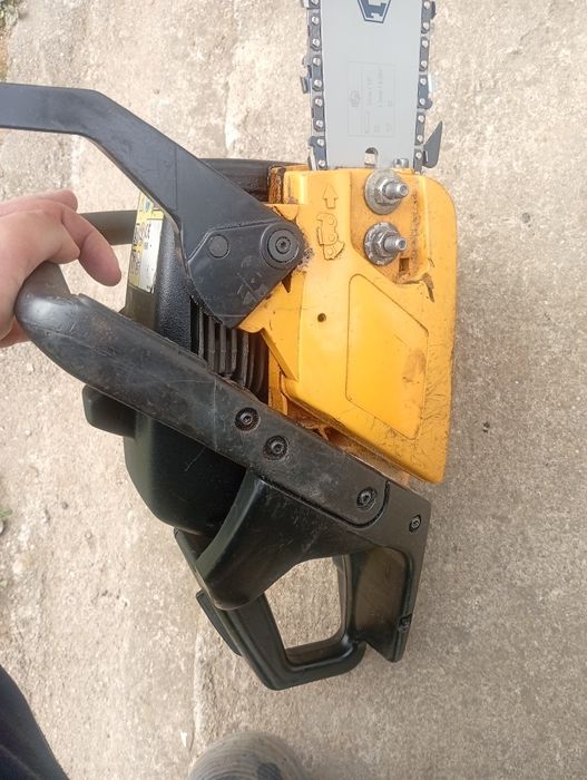 Drujba Partner 351  SUA sub licența Husqvarna (echivalent Husqvarna 236,240)