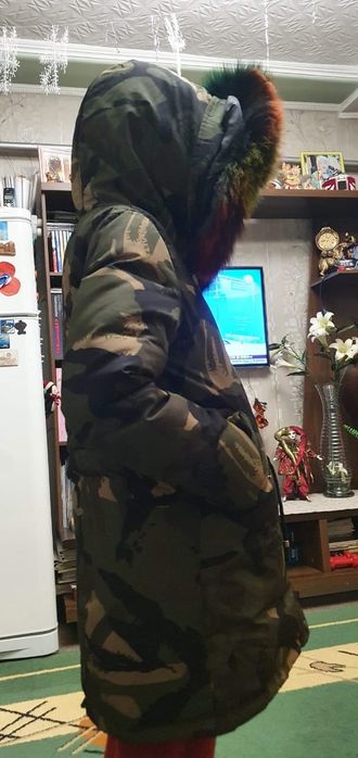 Куртка-пуховик зимний для девочек