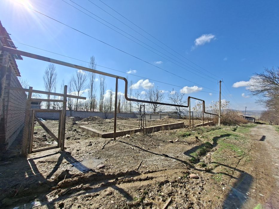 Очен Срочно продаётся Участок земли в горах. Две по 4 сотх