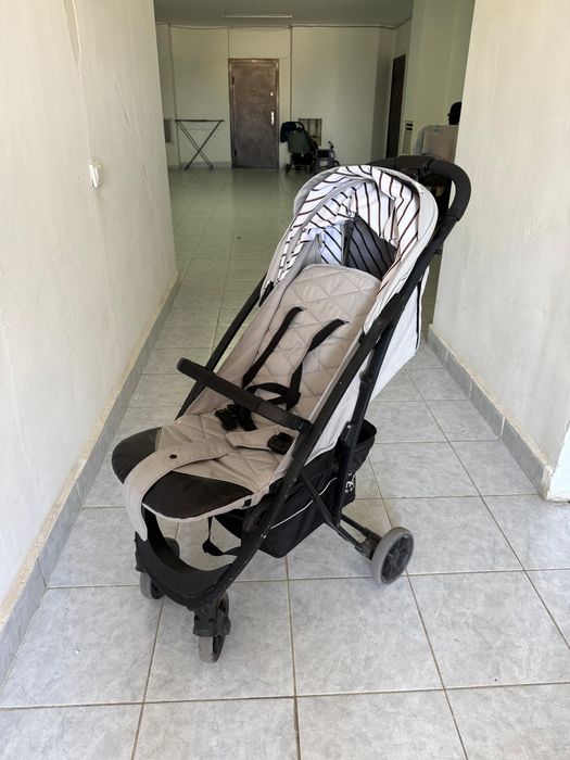 Коляска в хорошем состояний