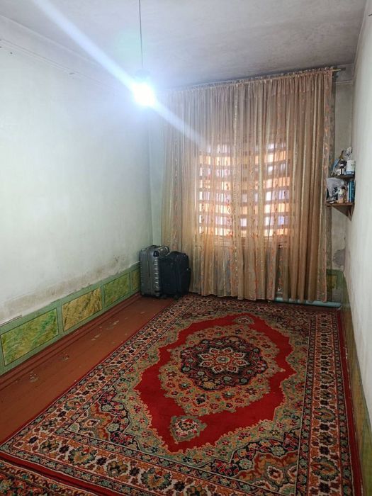 2 xonali kvartira sotiladi