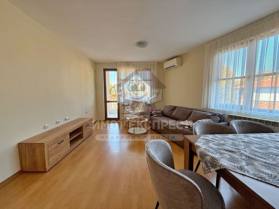 Дава се под наем Тристаен апартамент в Асеновград - 90 кв.м за 382.5 € - Снимка #1