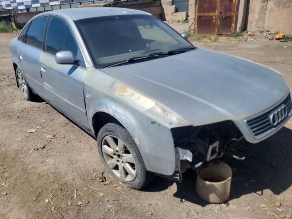 Audi A6 C5. 1998г2.8акпп
