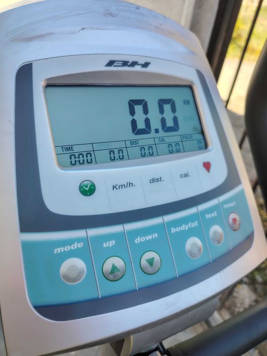 Крос тренажор BH Fitness Spyro Program Elliptical.