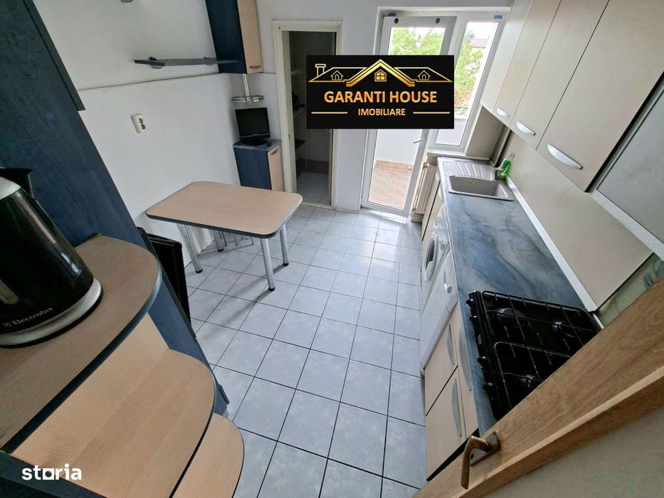 Zona Iza, apartament cu 3 camere, garaj sub bloc, boxa, 125 000€ neg.