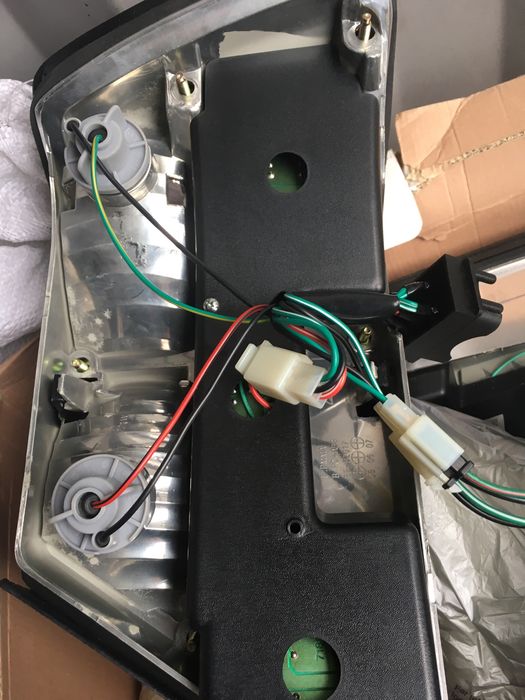 Фары Мерседес w140 w124