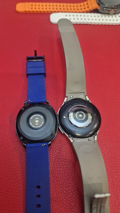 Смарт-часы Samsung в отличном состоянии!