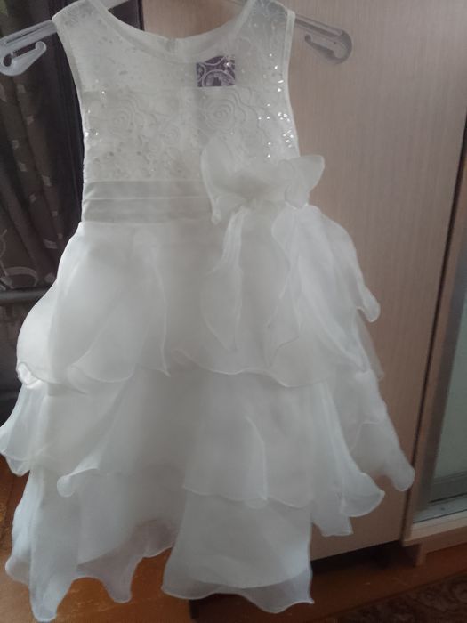 Продам детские вещи