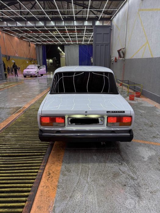 Vaz 2107 yaxwi xolatda