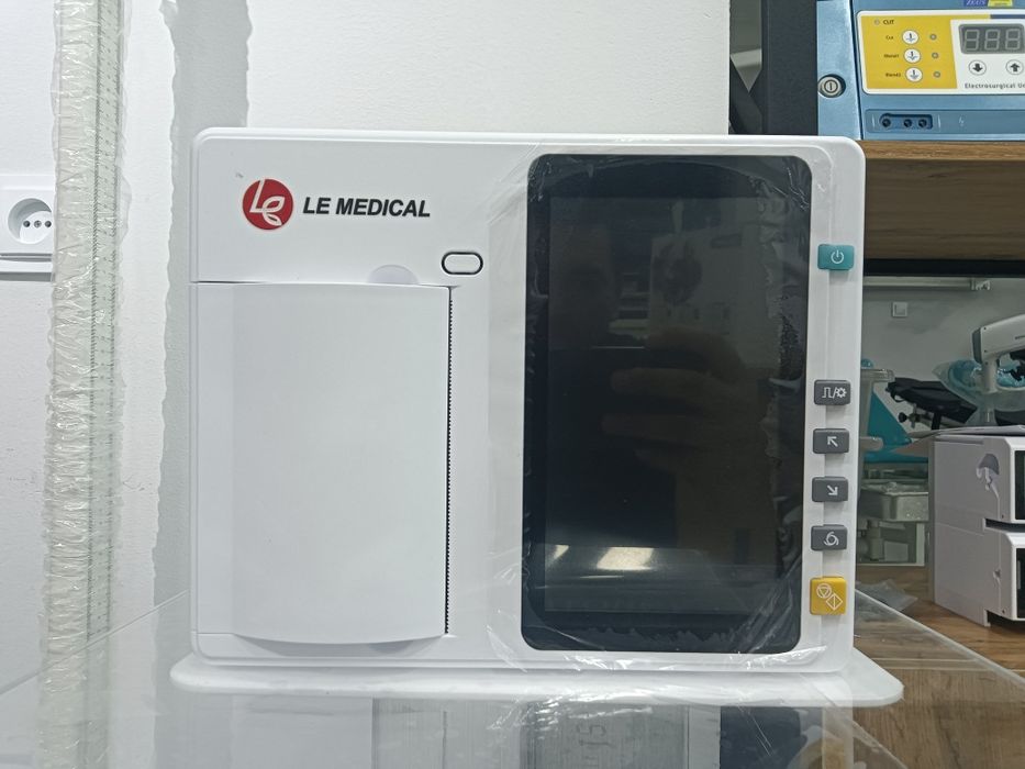 ЭКГ аппарат 3 каналный zoncare