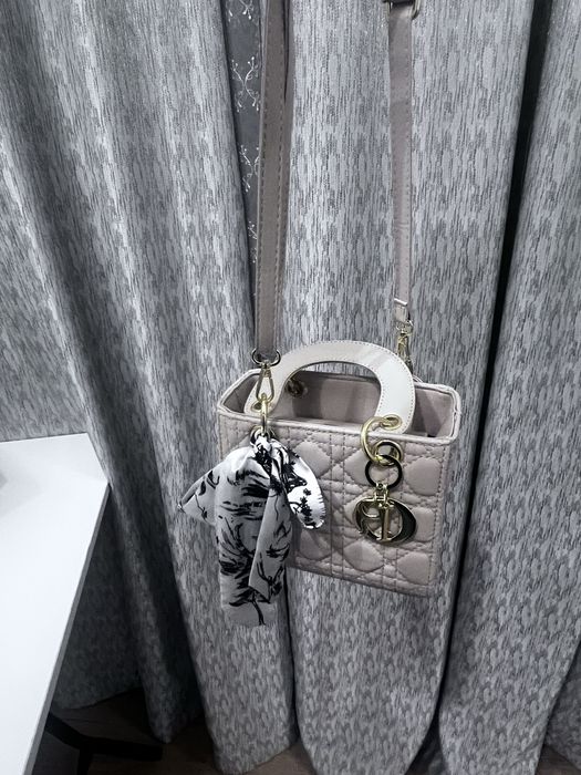Сумка типо Dior через плечо