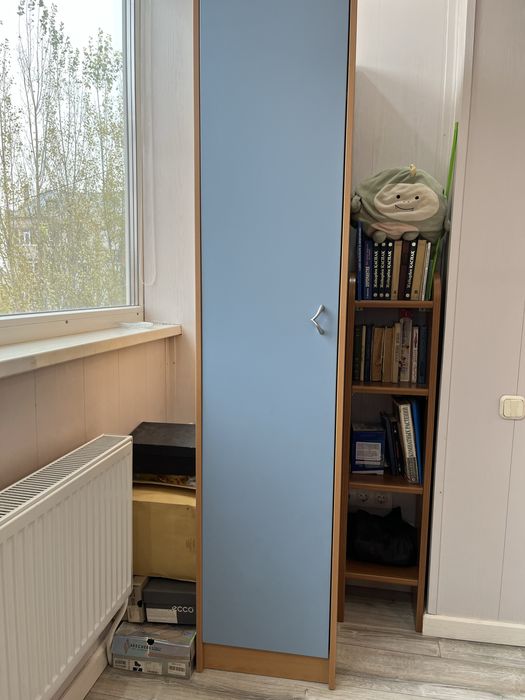 Продам подростковую комплект мебели