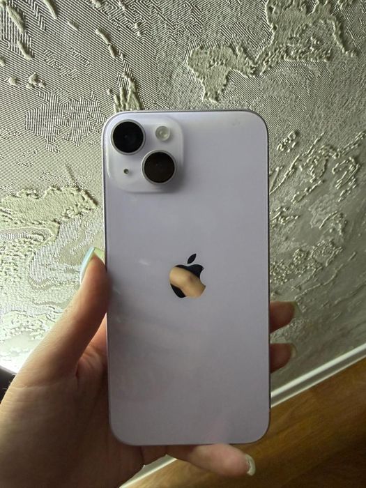 Продам айфон 14 256gb