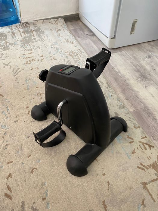 Велотренажер, матрас противопролежневый