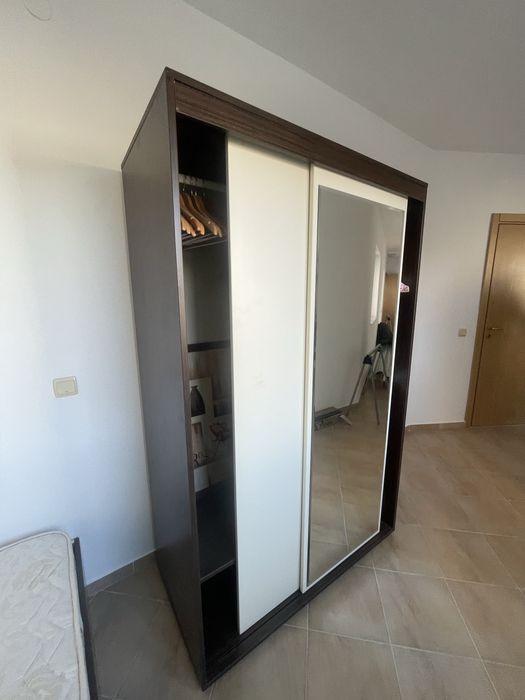 Легло и гардероб