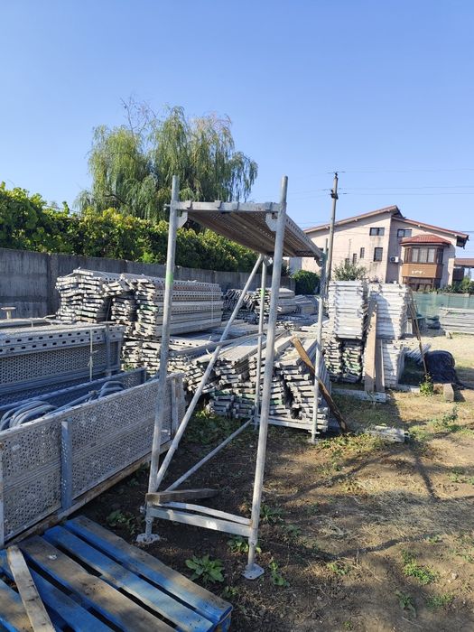 Închiriez schela metalica de fațadă - 3000mp