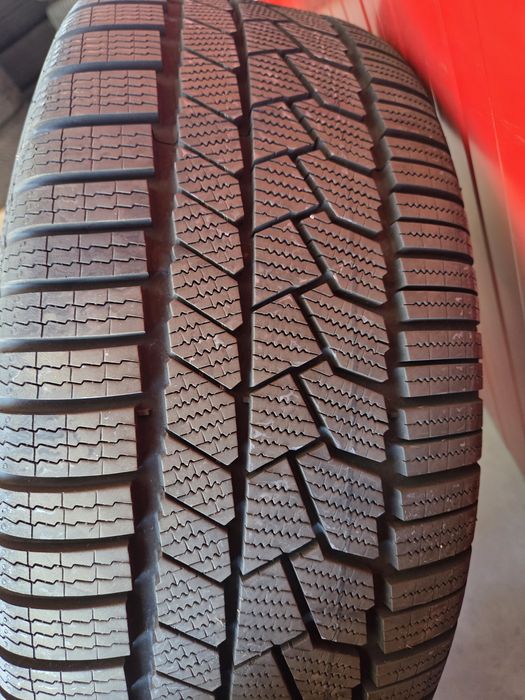 Jante Mercedes Clasa E  W214 cu Anvelope iarna Continental  225/55/18 dot 2025