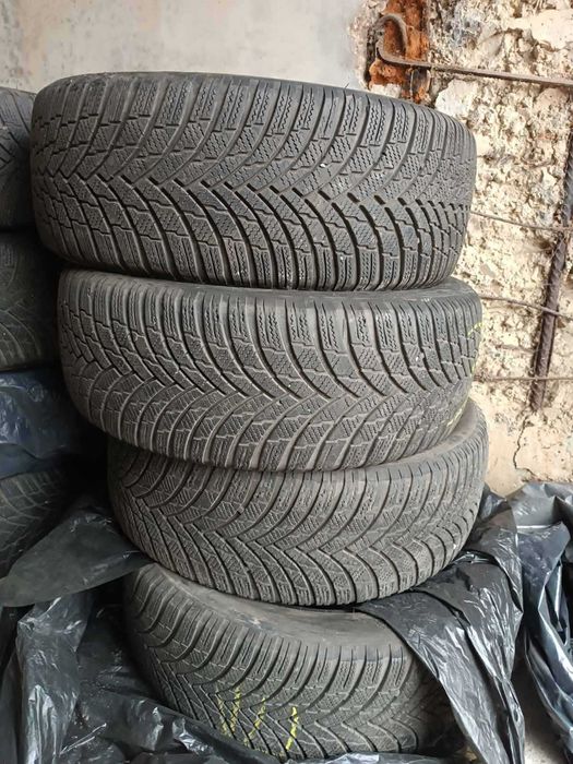 Зимни гуми Firestone 215/55/17