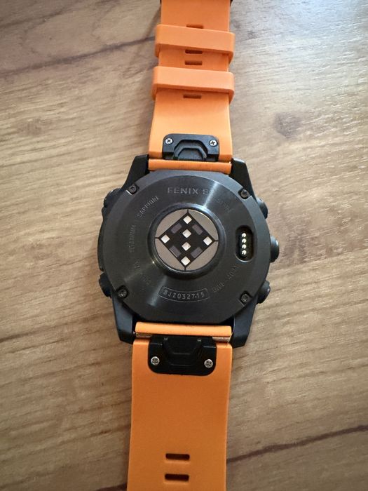 Garmin Fenix 8 Sapphire DLC  Amoled Titanium 51 mm, нов, с гаранция