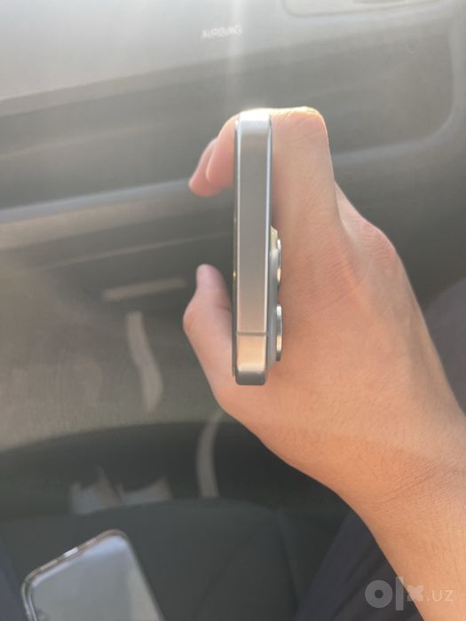Iphone 15 pro 256 79%