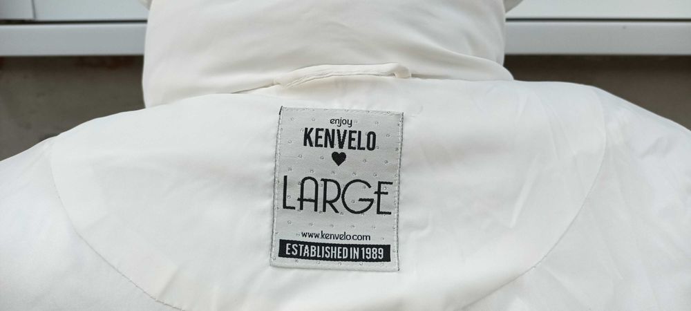 *Kenvelo White | geaca outdoor mar. 40 - 42 | M - L