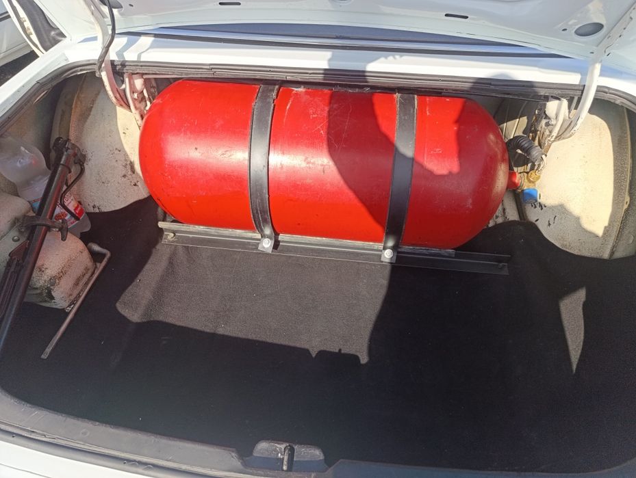 Волга 3110 газ- бинзин