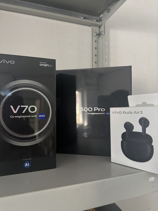 Vivo V70 12/256ГБ